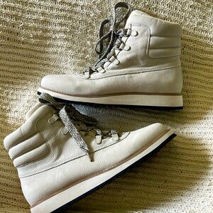 Brand new Splendid  boots